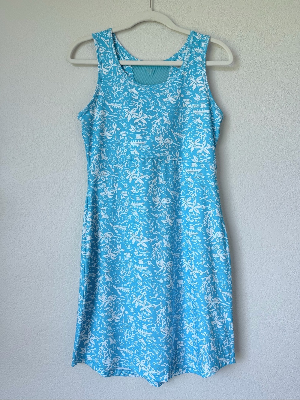Columbia PFG Aqua Tropical Fishing Print Performance Dress Small